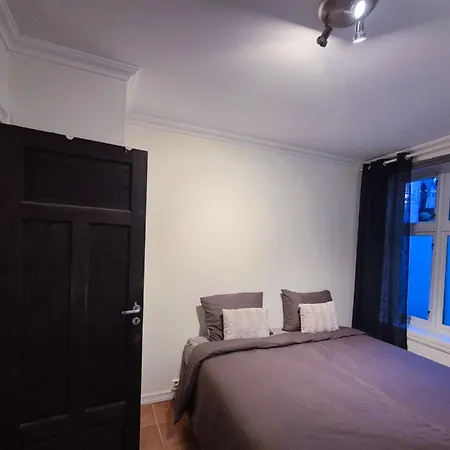 דירה Cozy 2bd In ברגן