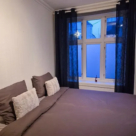 Spacious 2bd In Bergen! דירה