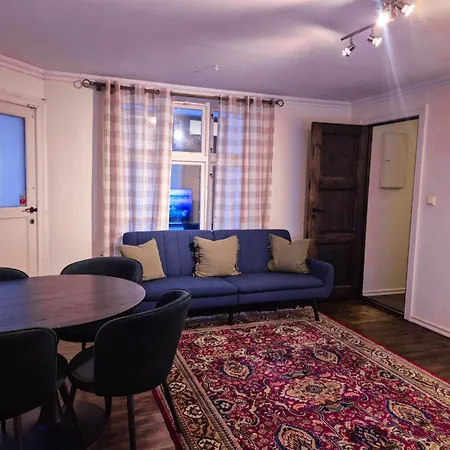 Spacious 2bd In Bergen! דירה *