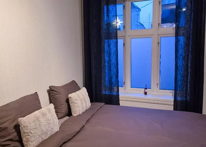 Spacious 2bd In Bergen! Appartement